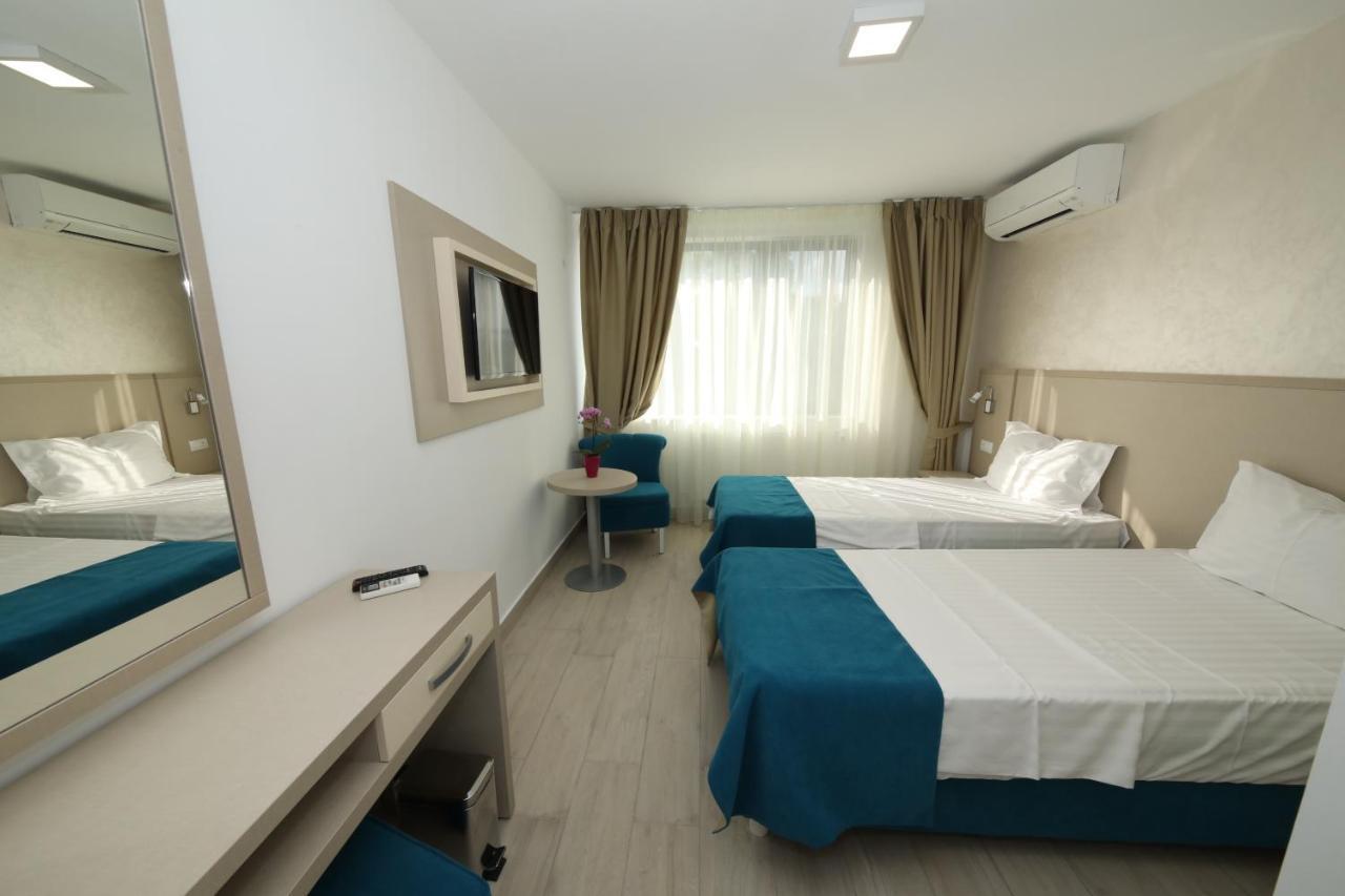 Hotel Delfin 마마이아 외부 사진