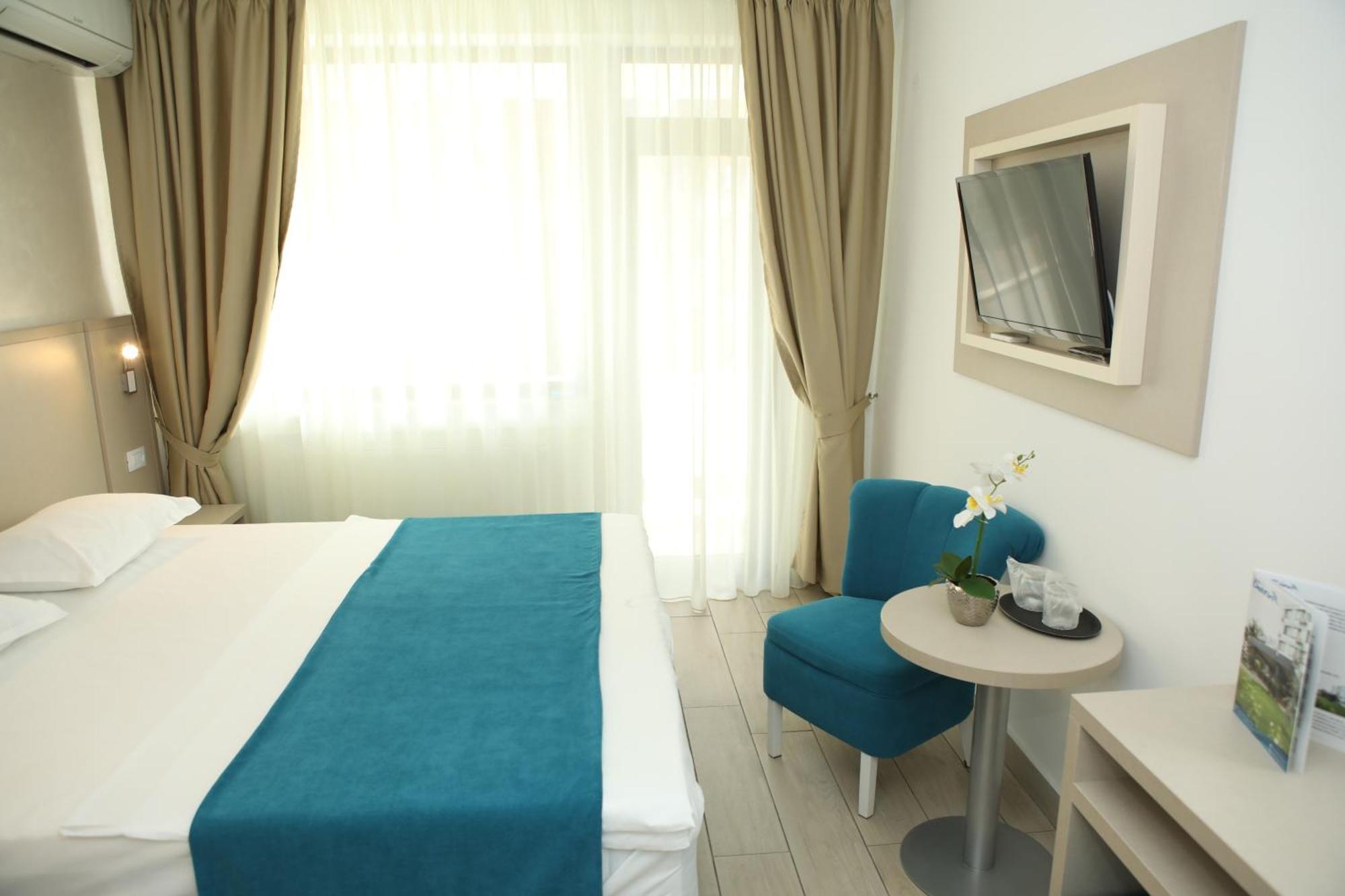 Hotel Delfin 마마이아 외부 사진