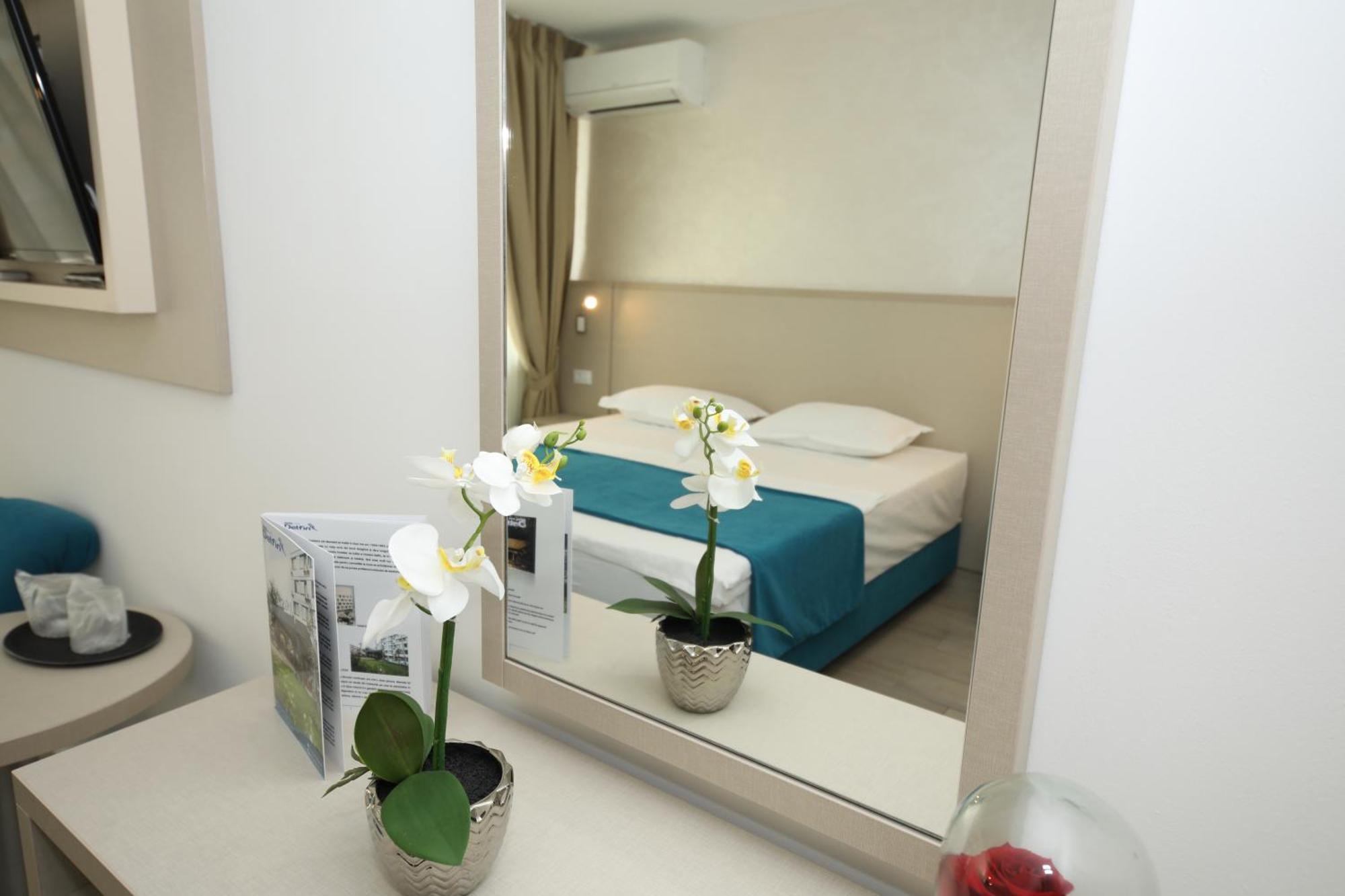 Hotel Delfin 마마이아 외부 사진